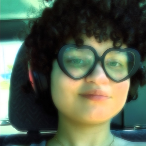 Meet your Posher, Ghosty - Picture 1 of 1